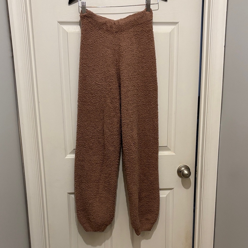 Skims fleece pants